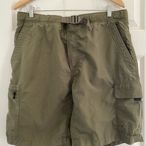 Columbia Men’s Cargo Swim Shorts Size M Color Green